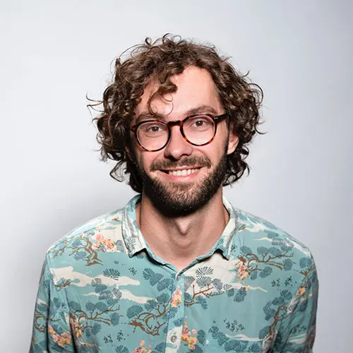 Олег Сержан