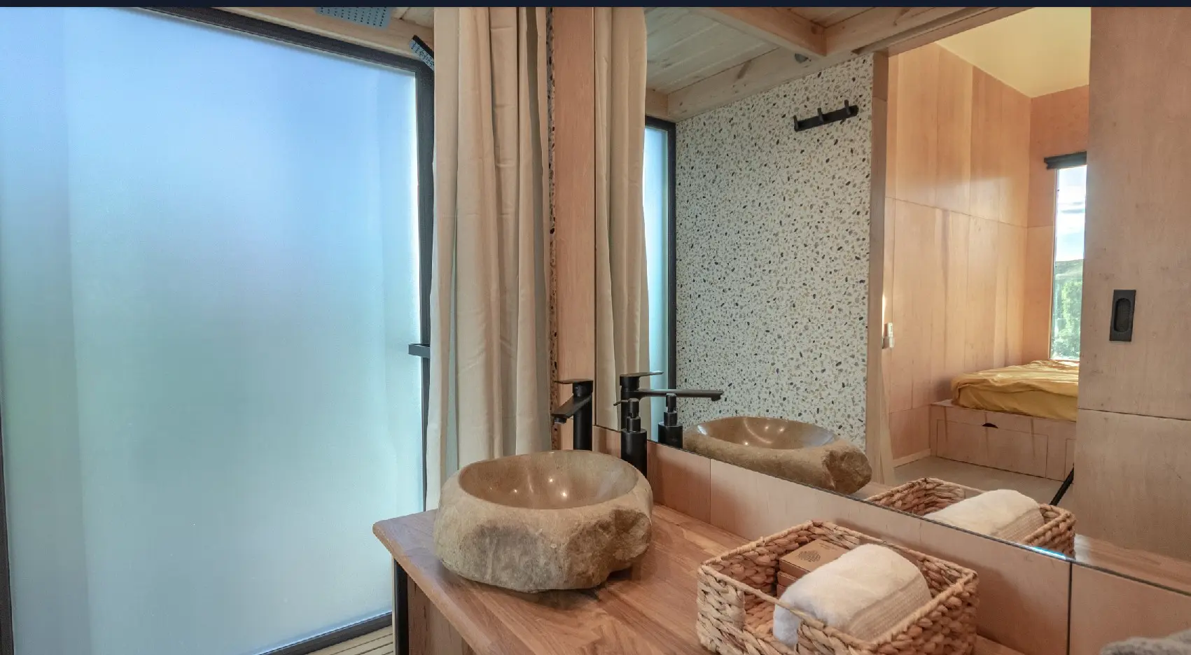 Готельний комплекс "Botan" — фото 2